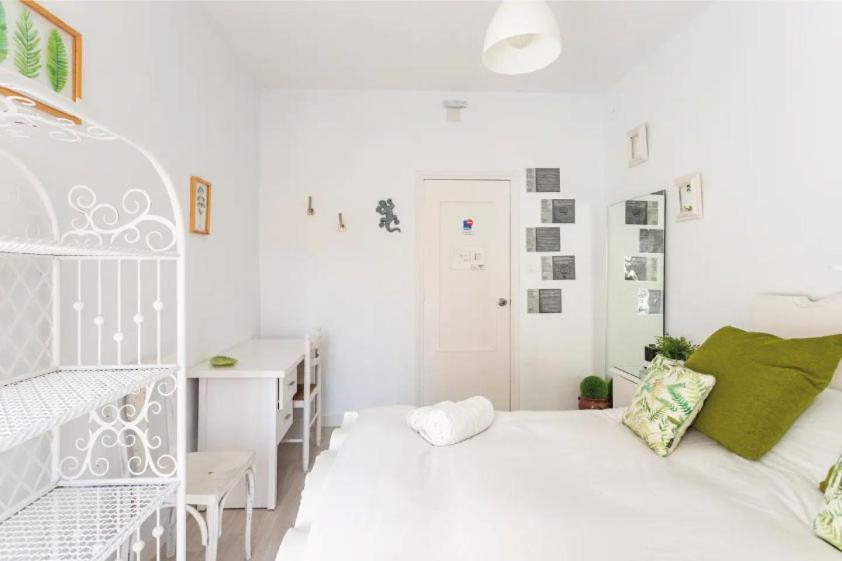 Wood&Stone Rooms Yecla Buitenkant foto